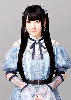 Momo Sakurai image 4 of 4