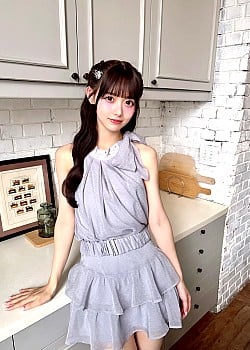 Momona Matsumoto image 3 of 4