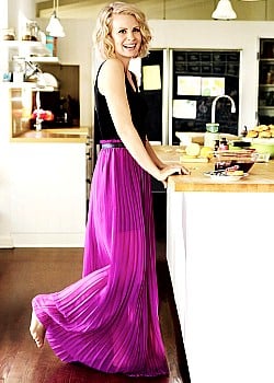 Monica Potter image 3 of 3
