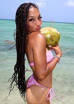 Mya Georgie image 2 of 2