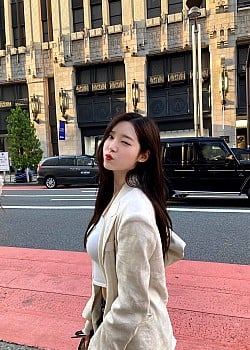 Myeong Hyeongseo image 3 of 3