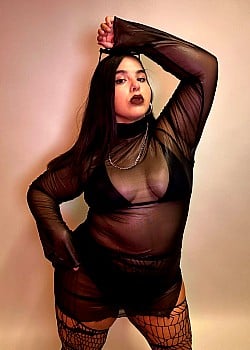 Nadine Martinez image 3 of 4