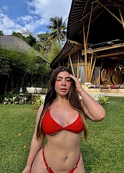 Nahiara Caceres image 3 of 3