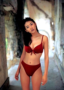 Nanako Fujisaki image 4 of 4