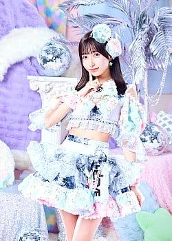 Nanami Hoshino image 2 of 2