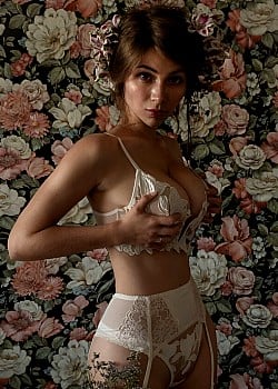 Nancy Novikova image 4 of 4