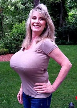 Nancy Quill image 1 of 2
