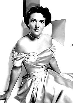 Nancy Reagan image 2 of 2