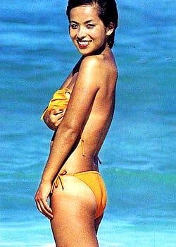 Naomi Tanaka image 2 of 4