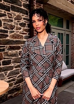 Nara Smith image 2 of 4