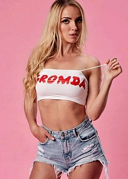 Nastya Dolce image 4 of 4