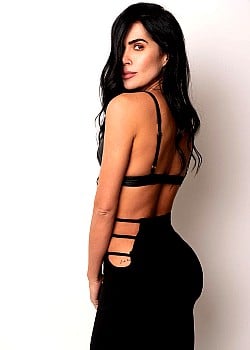 Natali Ortiz image 2 of 3
