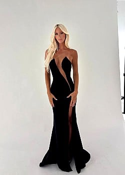 Natalie DeMarco image 4 of 4