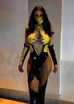 Natalie Giselle image 4 of 4