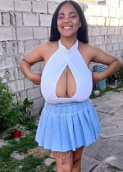 Natalie Jacobs image 2 of 4