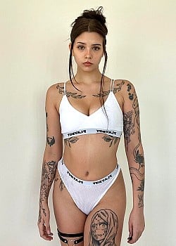 Natalie King image 4 of 4