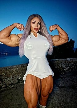 Nataliya Kuznetsova image 4 of 4