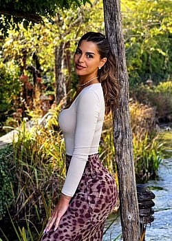 Natasa Svabic image 2 of 4