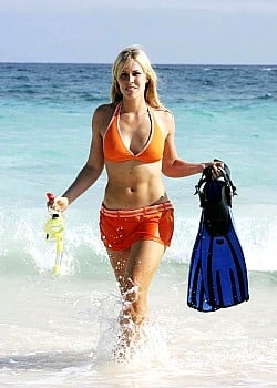 Natasha Bedingfield image 2 of 2
