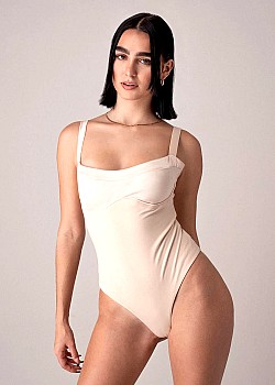 Nathalie Gomez image 2 of 4