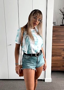 Nati Jota image 1 of 2