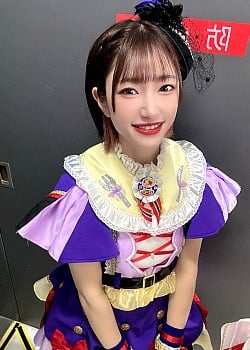 Natsumi Shiota image 2 of 2