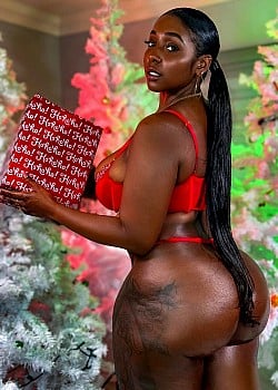 Nay Symone image 2 of 3