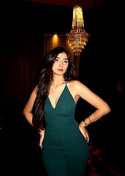 Nazila Sitaishi image 3 of 3