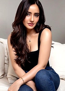 Neha Sharma image 4 of 4