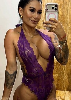 Neidymar Rivas image 3 of 3