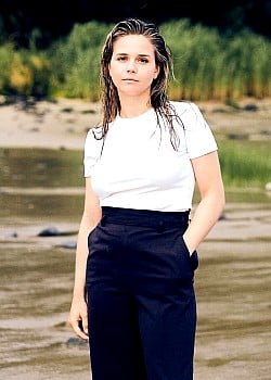 Nele Schepe image 4 of 4