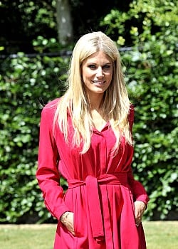 Nele Somers image 2 of 2