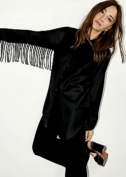 Nelly Tagar image 2 of 2
