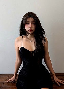 Nguyen Ha Hi image 4 of 4
