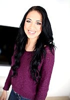 Nia Love profile photo