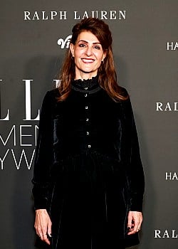 Nia Vardalos image 2 of 3