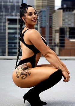 Nicci Lee Ellison image 2 of 4