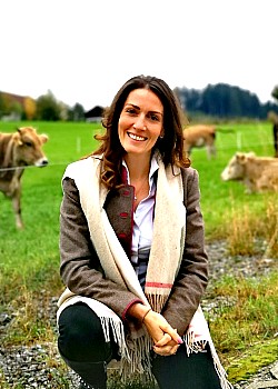 Nicole Bauer image 2 of 3