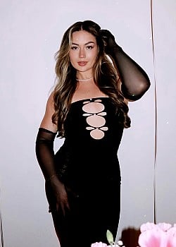 Nicole Gulotte image 2 of 3