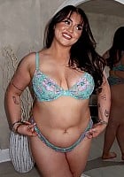 Nicole Polland profile photo