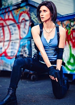 Nicole Tompkins image 2 of 4