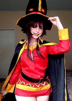 Nicole Yumi image 3 of 4