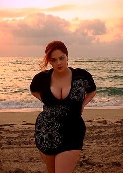 Nikita Jay image 1 of 2