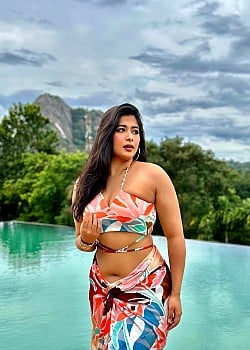 Nikita Sharma image 4 of 4