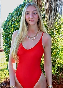 Nikki Distefano image 3 of 4