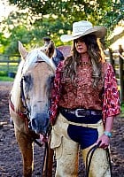 Nikki The Farm Wife profile photo
