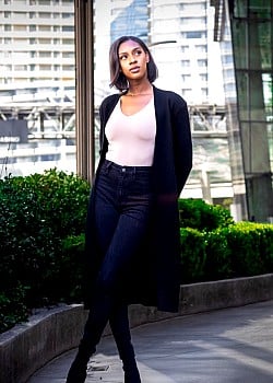 Nikyah Travis image 2 of 4
