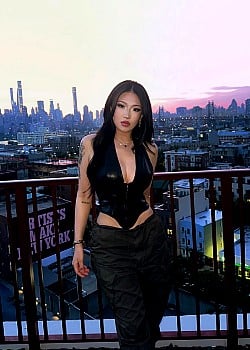 Nina Lin image 3 of 4
