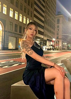 Nina Lin image 4 of 4