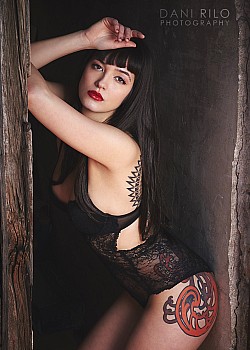 Ninette Shibara image 2 of 2